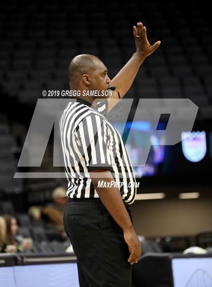 Thumbnail 3 in Davis vs St. Francis (@ Golden 1 Center) photogallery.