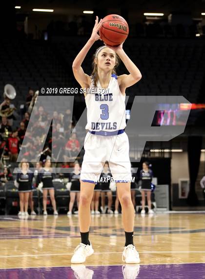 Thumbnail 2 in Davis vs St. Francis (@ Golden 1 Center) photogallery.