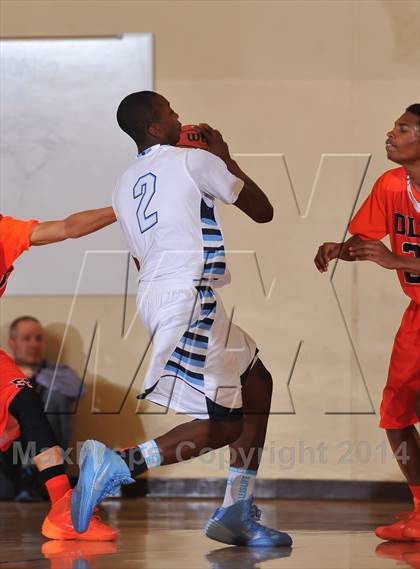 Thumbnail 1 in Gateway @ Valor Christian photogallery.