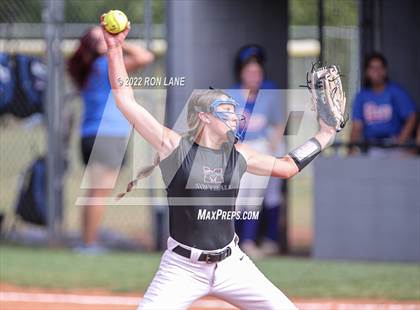 Thumbnail 2 in Moore @ Mustang photogallery.