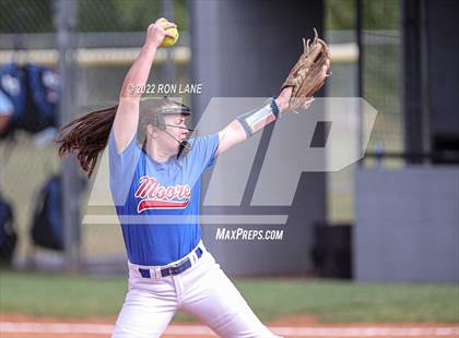 Thumbnail 3 in Moore @ Mustang photogallery.