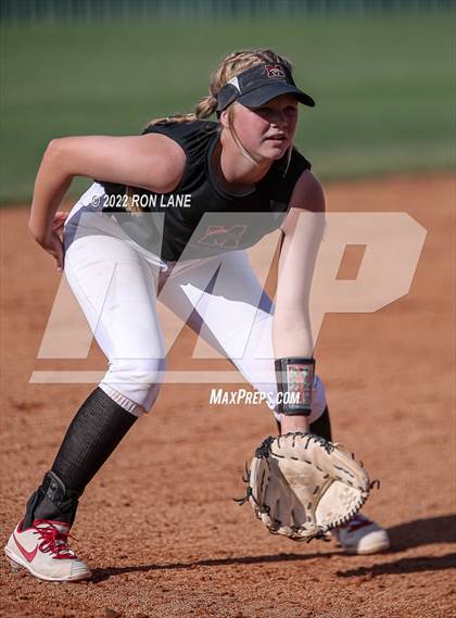 Thumbnail 3 in Moore @ Mustang photogallery.