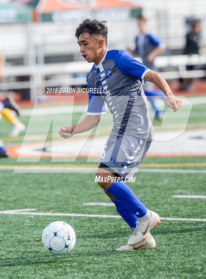 Thumbnail 2 in Chandler vs. Gilbert (Coyote Classic Tournament) photogallery.