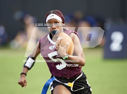 Thumbnail 1 in Destin vs Gadsden (Jaguars Preseason Classic) photogallery.