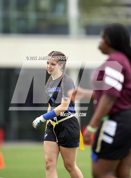 Thumbnail 3 in Destin vs Gadsden (Jaguars Preseason Classic) photogallery.