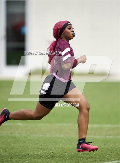 Thumbnail 2 in Destin vs Gadsden (Jaguars Preseason Classic) photogallery.