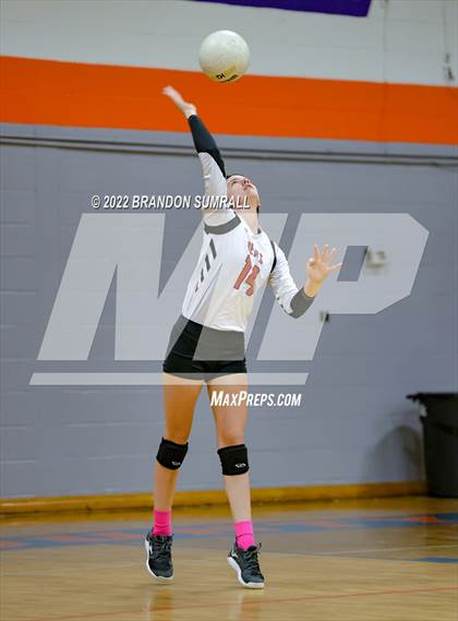 Thumbnail 3 in Maplesville @ Chilton County photogallery.