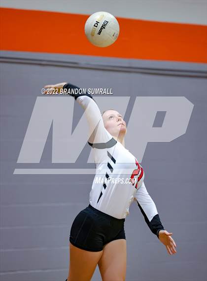 Thumbnail 3 in Maplesville @ Chilton County photogallery.