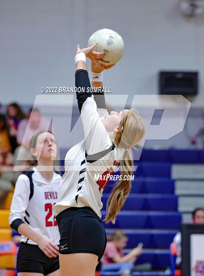 Thumbnail 1 in Maplesville @ Chilton County photogallery.