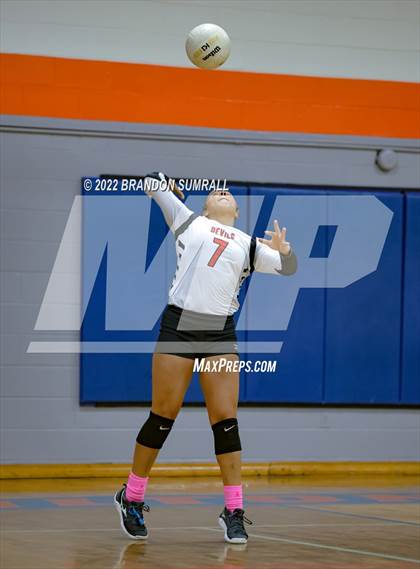 Thumbnail 2 in Maplesville @ Chilton County photogallery.