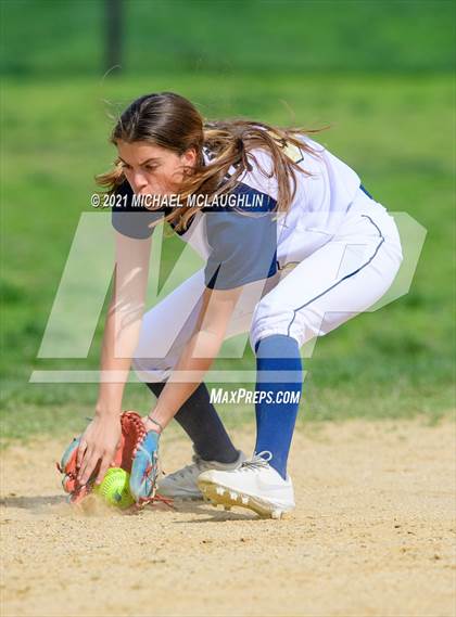 Thumbnail 3 in Poly Prep Country Day @ Xaverian photogallery.