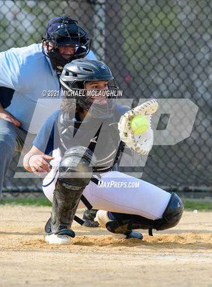 Thumbnail 3 in Poly Prep Country Day @ Xaverian photogallery.