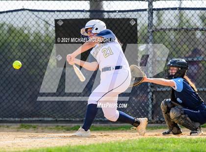 Thumbnail 3 in Poly Prep Country Day @ Xaverian photogallery.