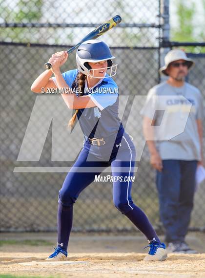 Thumbnail 3 in Poly Prep Country Day @ Xaverian photogallery.