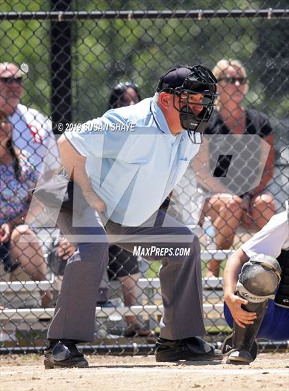 Thumbnail 3 in Hopedale vs. Millbury (MIAA Division 3 Central Final) photogallery.