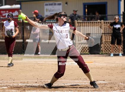 Thumbnail 2 in Hopedale vs. Millbury (MIAA Division 3 Central Final) photogallery.