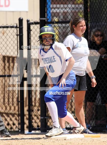 Thumbnail 2 in Hopedale vs. Millbury (MIAA Division 3 Central Final) photogallery.