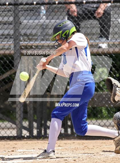 Thumbnail 3 in Hopedale vs. Millbury (MIAA Division 3 Central Final) photogallery.
