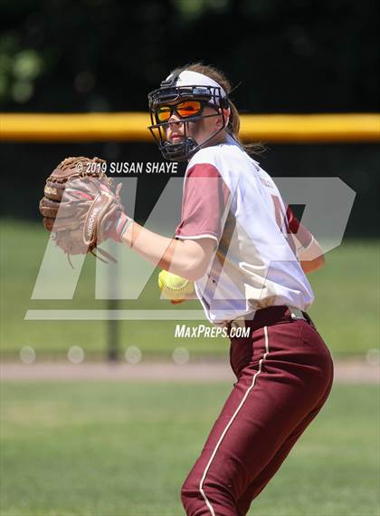 Thumbnail 2 in Hopedale vs. Millbury (MIAA Division 3 Central Final) photogallery.