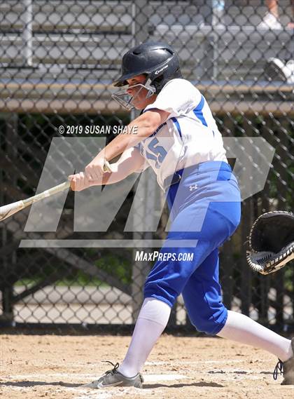 Thumbnail 3 in Hopedale vs. Millbury (MIAA Division 3 Central Final) photogallery.