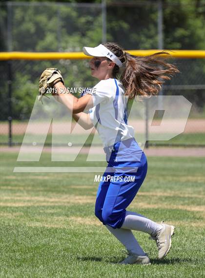 Thumbnail 2 in Hopedale vs. Millbury (MIAA Division 3 Central Final) photogallery.