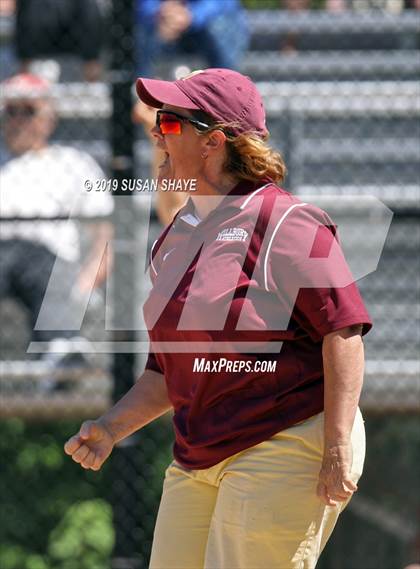 Thumbnail 2 in Hopedale vs. Millbury (MIAA Division 3 Central Final) photogallery.
