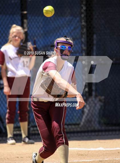 Thumbnail 3 in Hopedale vs. Millbury (MIAA Division 3 Central Final) photogallery.