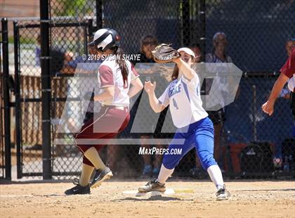 Thumbnail 2 in Hopedale vs. Millbury (MIAA Division 3 Central Final) photogallery.