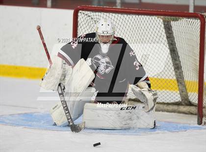 Thumbnail 2 in New Canaan @ Greenwich (FCIAC D1 Final) photogallery.