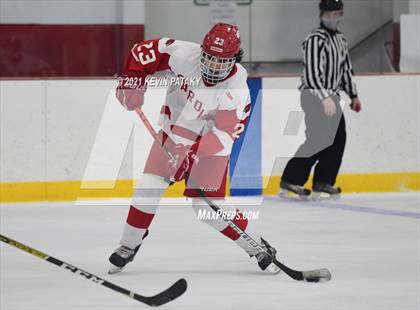 Thumbnail 3 in New Canaan @ Greenwich (FCIAC D1 Final) photogallery.