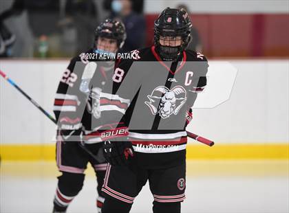 Thumbnail 3 in New Canaan @ Greenwich (FCIAC D1 Final) photogallery.