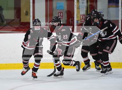 Thumbnail 3 in New Canaan @ Greenwich (FCIAC D1 Final) photogallery.