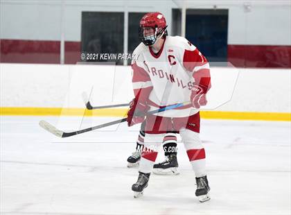 Thumbnail 1 in New Canaan @ Greenwich (FCIAC D1 Final) photogallery.