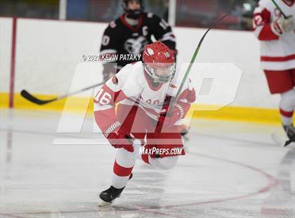 Thumbnail 2 in New Canaan @ Greenwich (FCIAC D1 Final) photogallery.