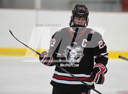 Thumbnail 2 in New Canaan @ Greenwich (FCIAC D1 Final) photogallery.
