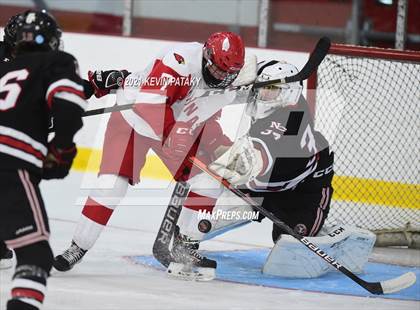 Thumbnail 1 in New Canaan @ Greenwich (FCIAC D1 Final) photogallery.
