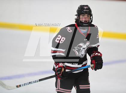 Thumbnail 2 in New Canaan @ Greenwich (FCIAC D1 Final) photogallery.