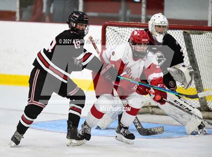 Thumbnail 2 in New Canaan @ Greenwich (FCIAC D1 Final) photogallery.