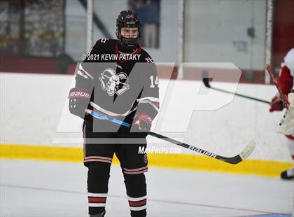 Thumbnail 2 in New Canaan @ Greenwich (FCIAC D1 Final) photogallery.