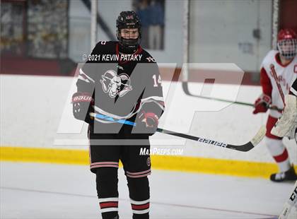 Thumbnail 1 in New Canaan @ Greenwich (FCIAC D1 Final) photogallery.