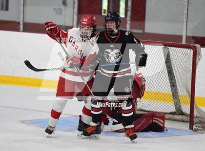 Thumbnail 3 in New Canaan @ Greenwich (FCIAC D1 Final) photogallery.