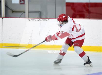 Thumbnail 1 in New Canaan @ Greenwich (FCIAC D1 Final) photogallery.