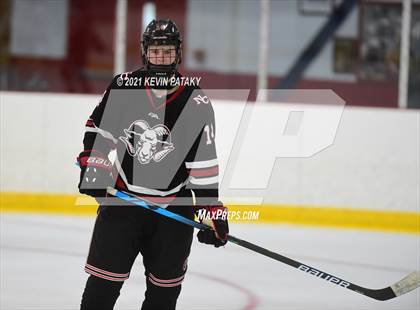 Thumbnail 1 in New Canaan @ Greenwich (FCIAC D1 Final) photogallery.