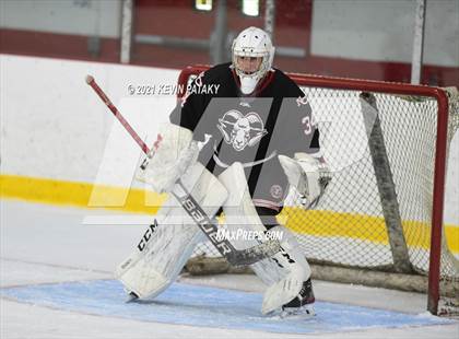 Thumbnail 2 in New Canaan @ Greenwich (FCIAC D1 Final) photogallery.