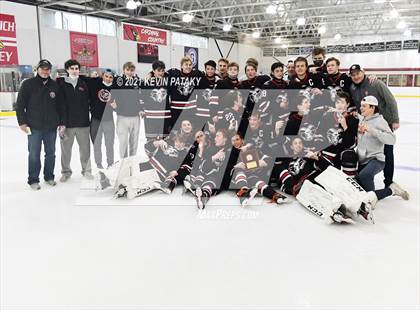 Thumbnail 2 in New Canaan @ Greenwich (FCIAC D1 Final) photogallery.