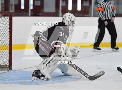 Thumbnail 2 in New Canaan @ Greenwich (FCIAC D1 Final) photogallery.