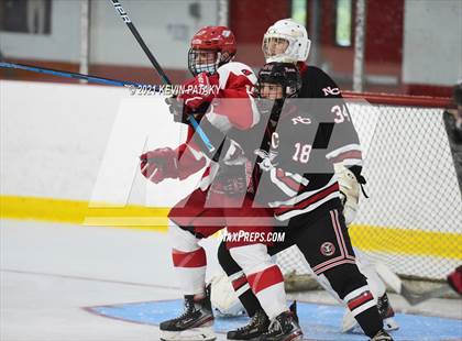 Thumbnail 2 in New Canaan @ Greenwich (FCIAC D1 Final) photogallery.