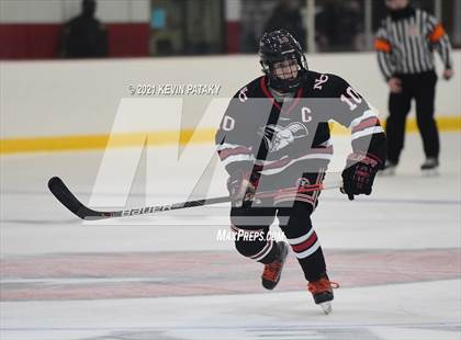 Thumbnail 2 in New Canaan @ Greenwich (FCIAC D1 Final) photogallery.