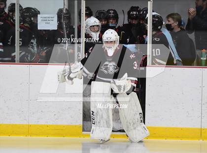 Thumbnail 2 in New Canaan @ Greenwich (FCIAC D1 Final) photogallery.