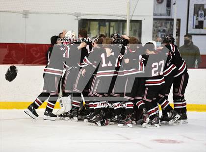 Thumbnail 2 in New Canaan @ Greenwich (FCIAC D1 Final) photogallery.